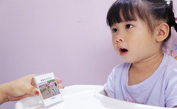 小孩發音不準如何矯正？